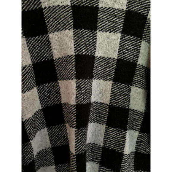 FALL CLEARANCE Cozy Loft Black and White Checkered Cardigan XL - Picture 6 of 7